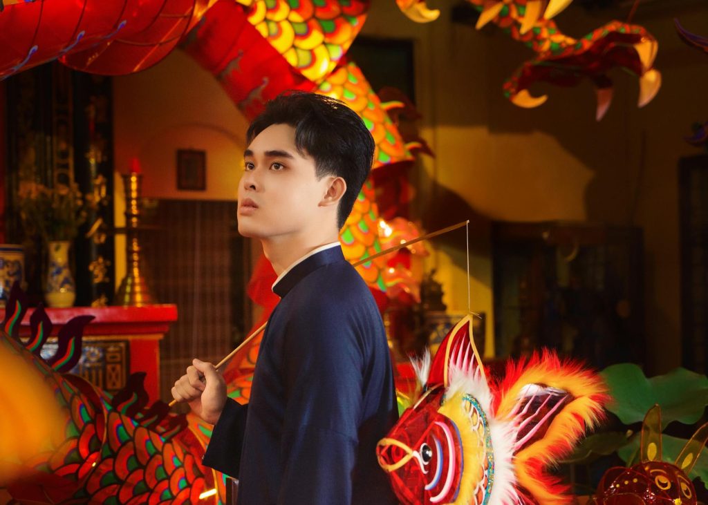 Giao diện bàn chơi rồng hổ trực tuyến với hai cửa Rồng và Hổ rõ ràng